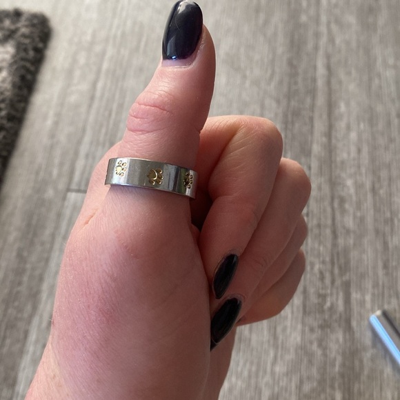 Paw Print Pet Memorial Ring in Stainless Steel (unisex) - Picture 3 of 3